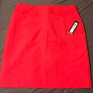 NWT worthington hot pink skirt. Size 14